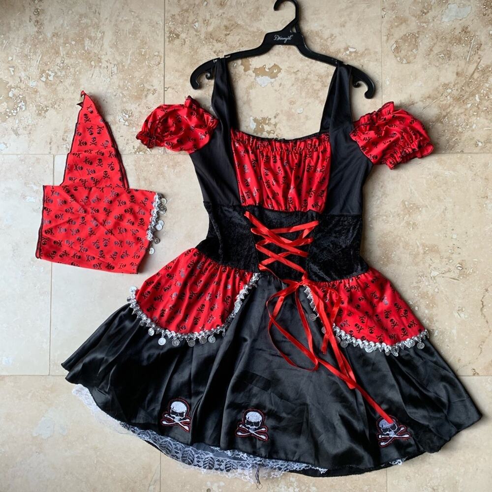 Sexy pirate set Halloween costume w/ accessories